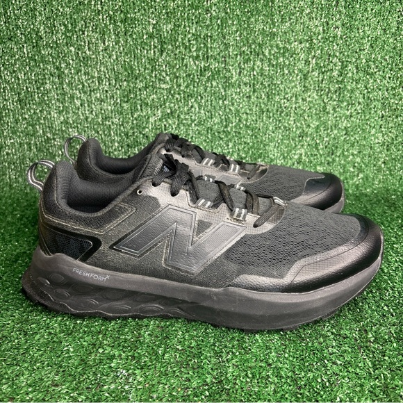 New Balance Shoes Mens Size 12 Black MTGAROK2 Fresh Foam Trail Running Outdoor - Picture 1 of 12